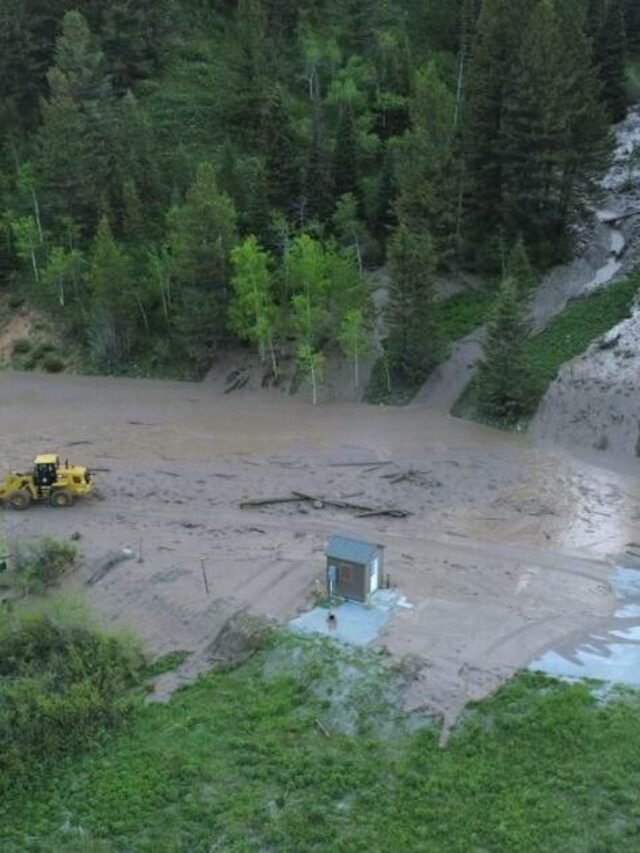 Mudslide Closes Teton Pass.