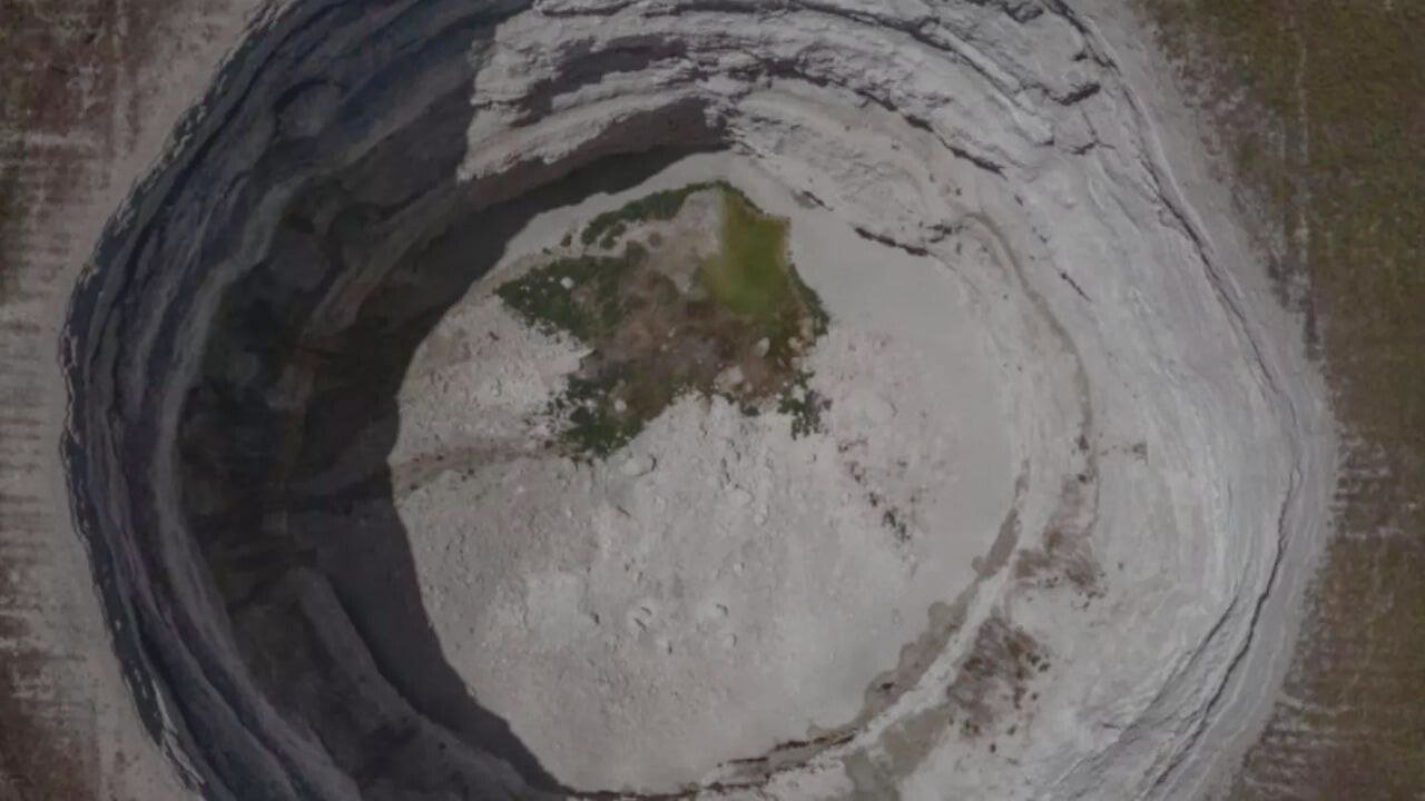 Gordon Moore park sinkhole