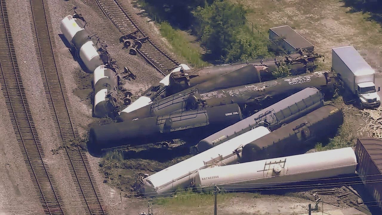 Freight Train Derails in Matteson, Illinois: Hazmat Situation Leads to Evacuations