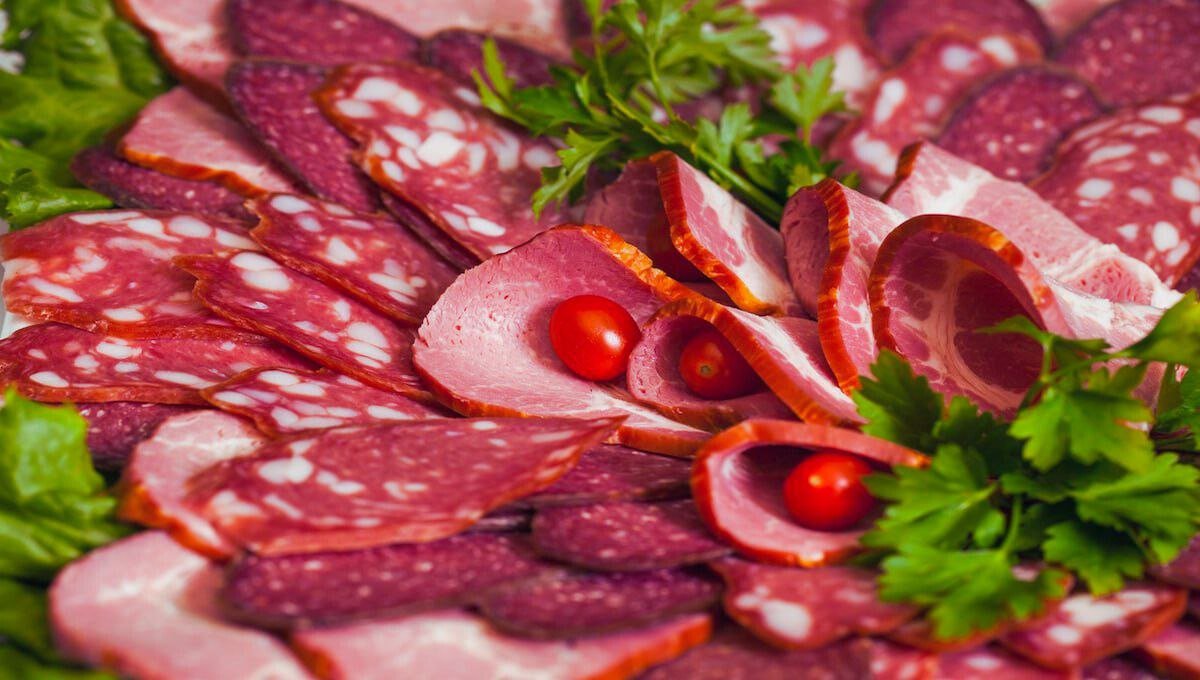 Two Deaths Connected to Listeria Outbreak in Sliced Deli Meats
