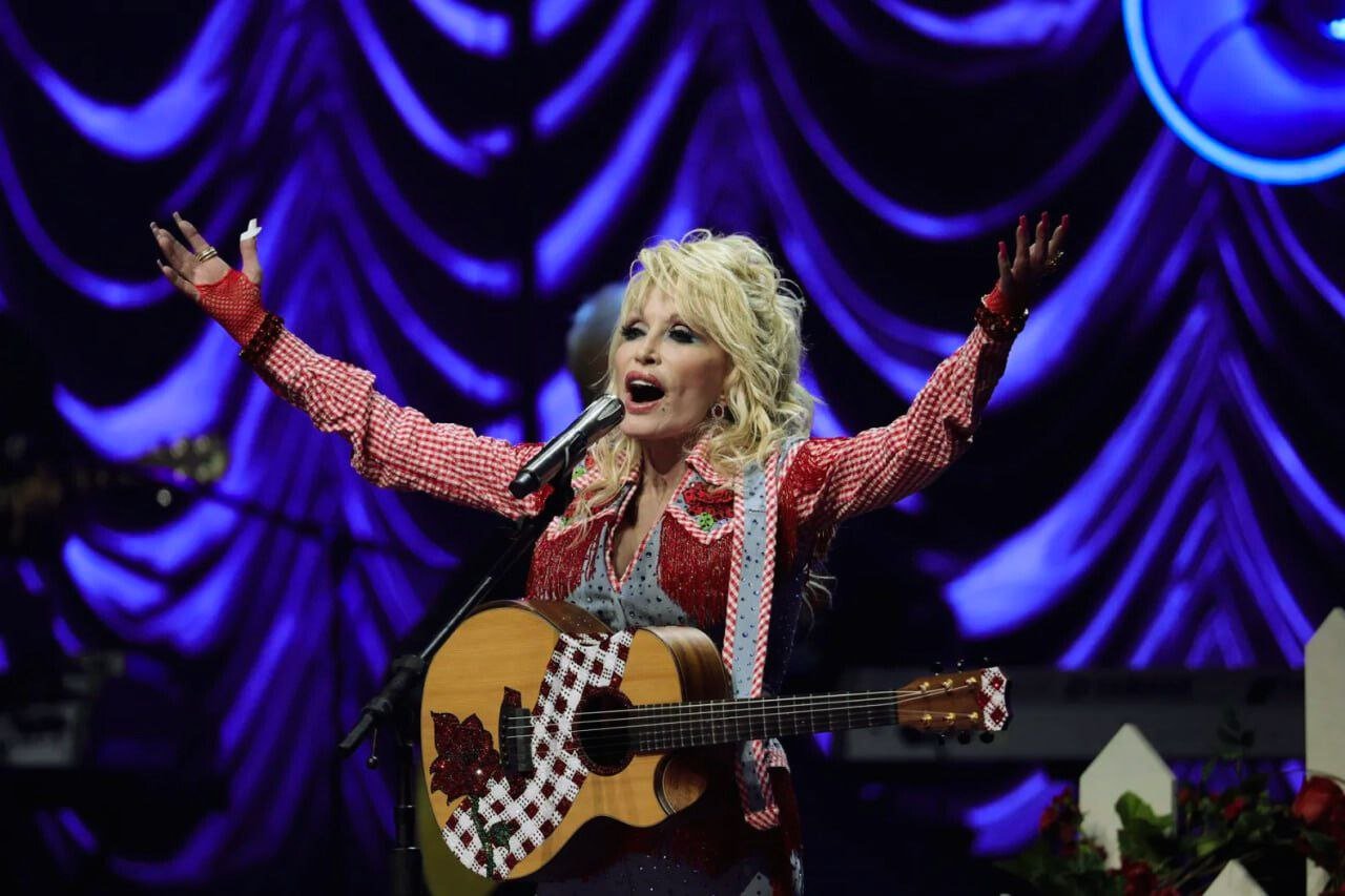 Dolly Parton donation