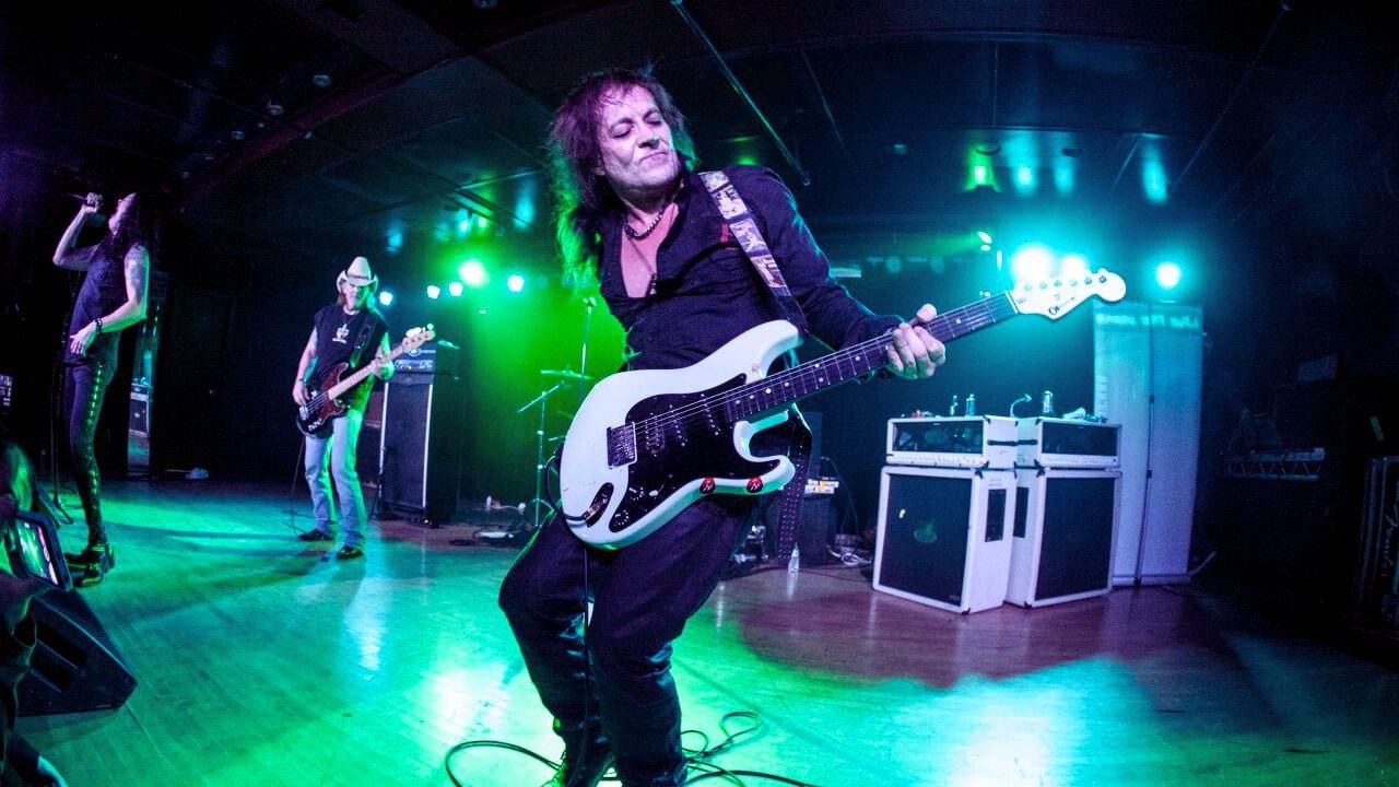 Jake E. Lee incident